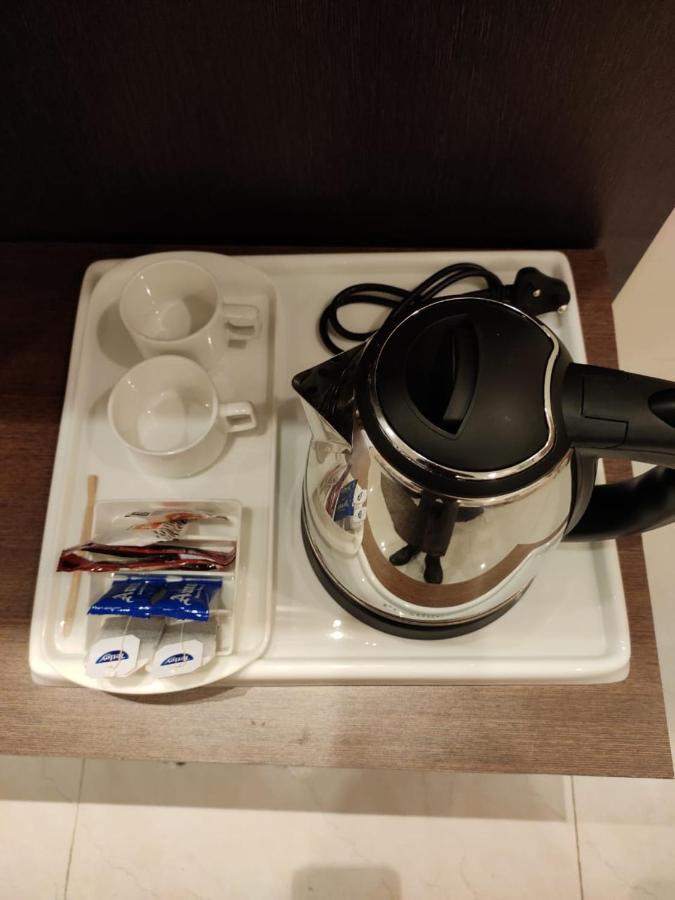 Maple Delite Hotel Lucknow Eksteriør billede