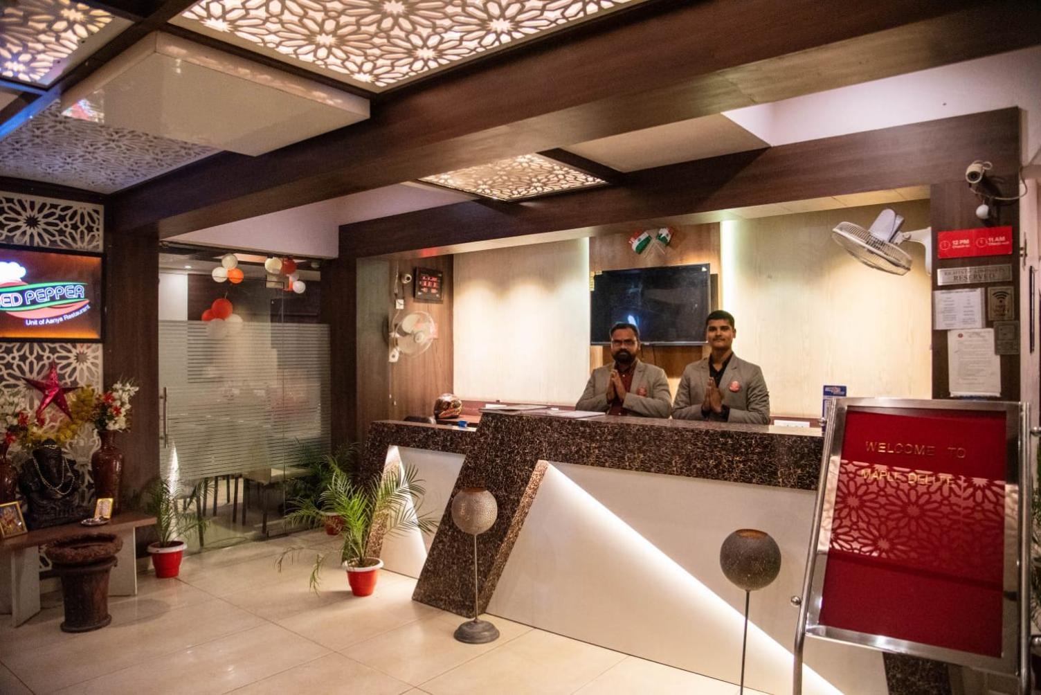 Maple Delite Hotel Lucknow Eksteriør billede